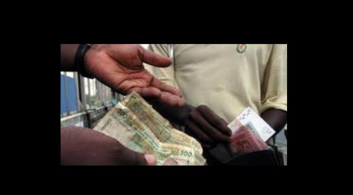 Côte d’Ivoire : bilan médiocre de la lutte contre la corruption