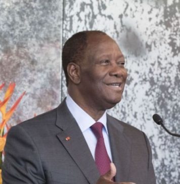 Ouattara rappelle que la nouvelle constitution lui permet d’être candidat en 2020
