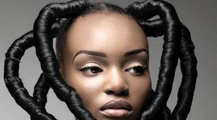 Coiffure / Tresses avec fil: quel style !