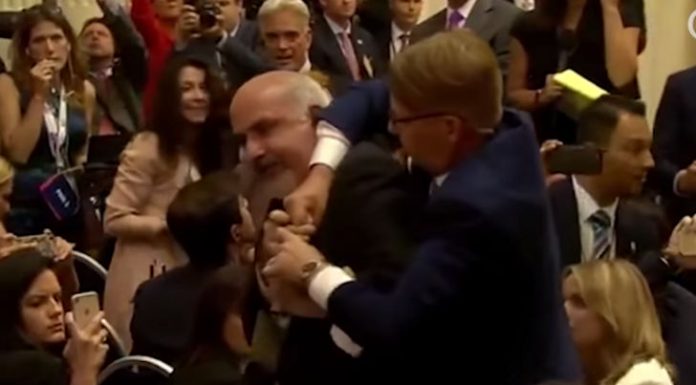 Trump and Putin’s press conference in Helsinki : Man removed from press conference