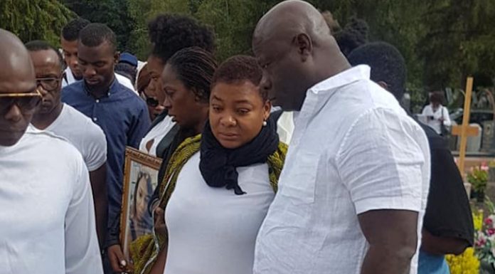 Albert Drogba Carino met en terre Aline sa troisième fille