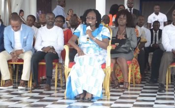 Cote D’Ivoire: Dépuis Moossou Simone Gbagbo désarme Ouattara