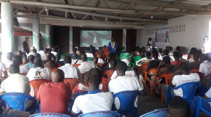 CPI / Procès: Projection en direct organisée par le Cojep au Baron de Yopougon