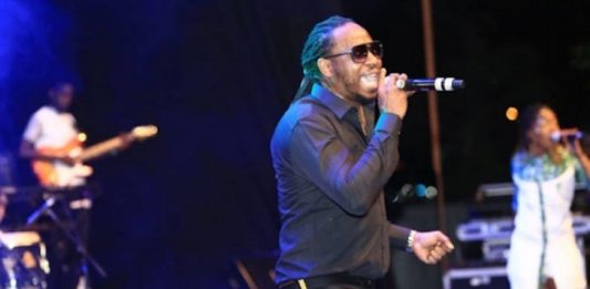 Musique: Soum Bill expose son immense talent, après 25 ans de carrière