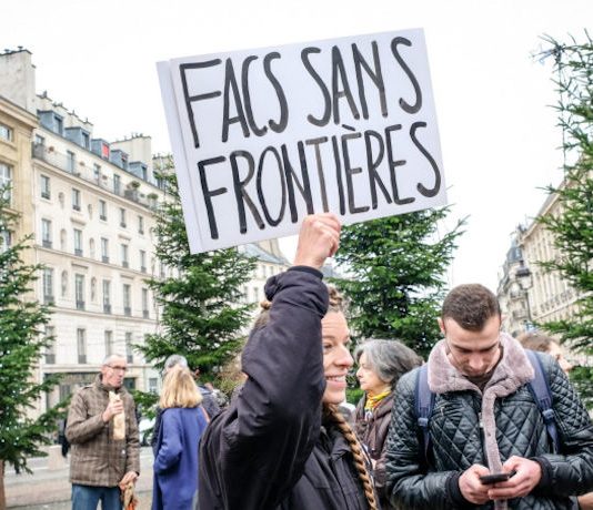 Droits d’inscription des étudiants étrangers : le paradoxe français