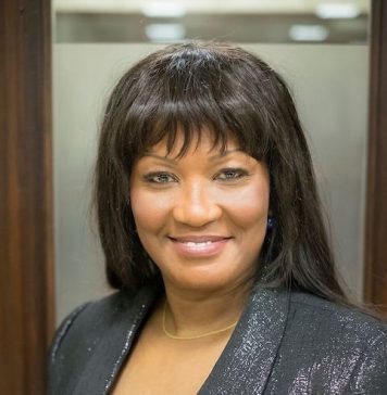 Sylvie Fofana: nounou des nounous, féministe infatigable de la France à la Côte d’Ivoire