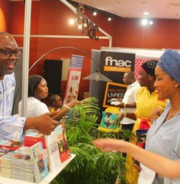 L’écrivain Alafé Wakili entre dédicace et visites de stand au Sila 2019-Côte d’Ivoire