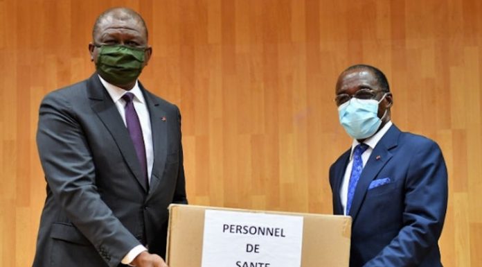 Coronavirus : Hamed Bakayoko lance l’opération de distribution gratuite des masques de protection