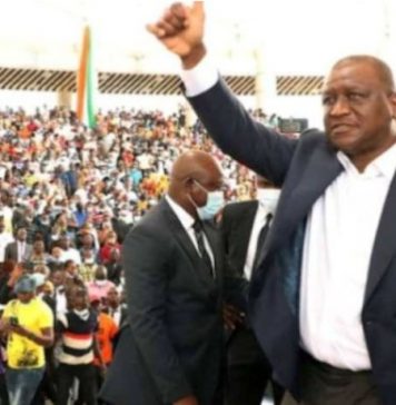 Dialogue social: Le Premier ministre Hamed Bakayoko exhorte les jeunes à s’approprier les valeurs du travail