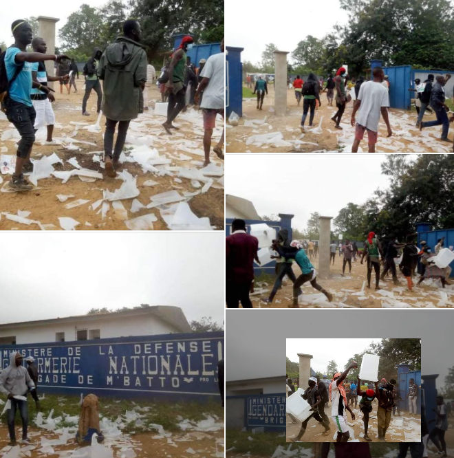 M'BATTO (Moronou) #Point de la situation à 8h30 ce 31 octobre Les jeunes ont pu avoir accès à la gendarmerie. Toutes les urnes ont été détruites. Pas d'élection dans le Moronou.