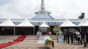 Levée de corps de l'Ambassadeur Charles Gomis