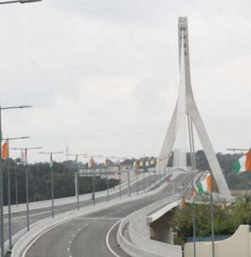5e Pont d’Abidjan : Le Président Ouattara met en service l’ouvrage d’art qui porte son nom
