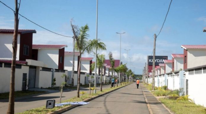 Opération immobilière : 219 logements remis aux agents du Bnetd à Grand-Bassam