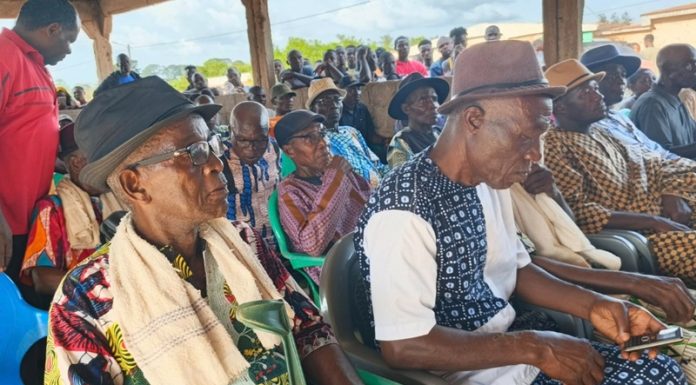 Nahio: Gbagbo dépêche une délégation au chevet des victimes des violences électorales