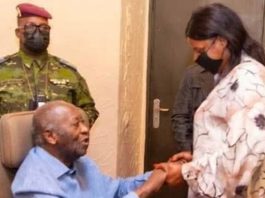 Mme Dosso, porte-parole des familles des retenus politiques fait pleurer tout le monde