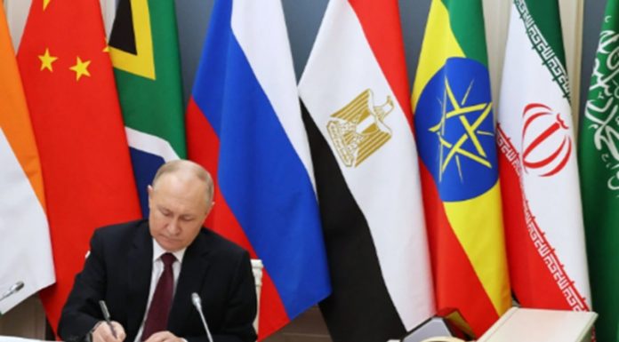 Culture, influence et souveraineté: la Russie avance à pas feutrés en Côte d’Ivoire