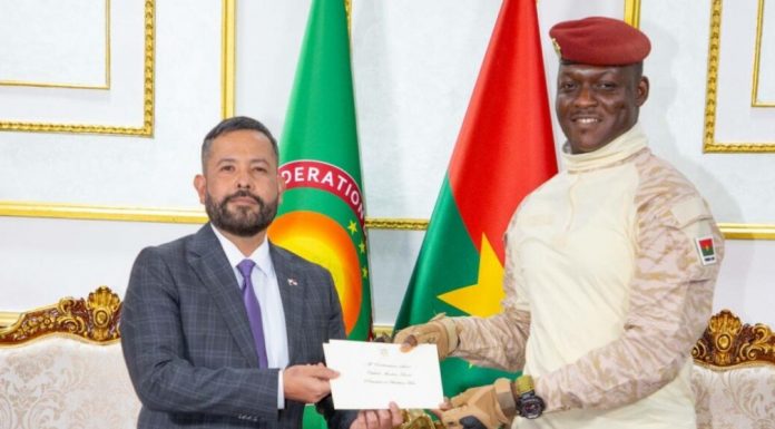 Lettre de créance: L’Ambassadeur Edwin Pitty Madrid, pour renforcer l’axe Ouagadougou-Panama City