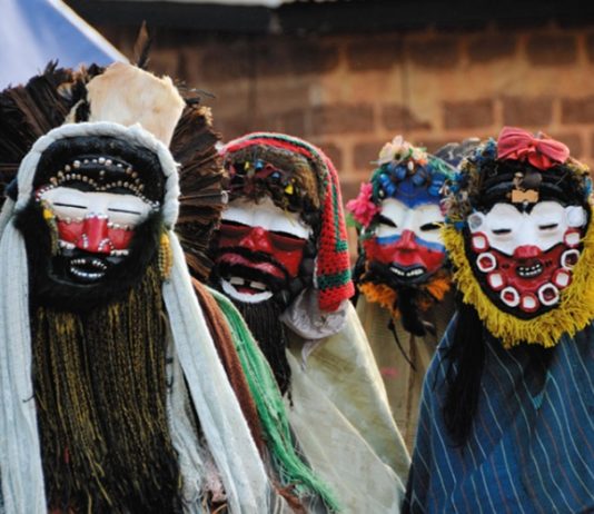 Rituels culturels en Côte d’Ivoire: héritage vivant face aux défis de la modernité