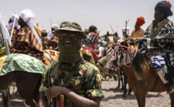 Burkina Faso: attaques jihadistes d’envergure au nord et à l’est du pays, plus de 100 morts annoncés